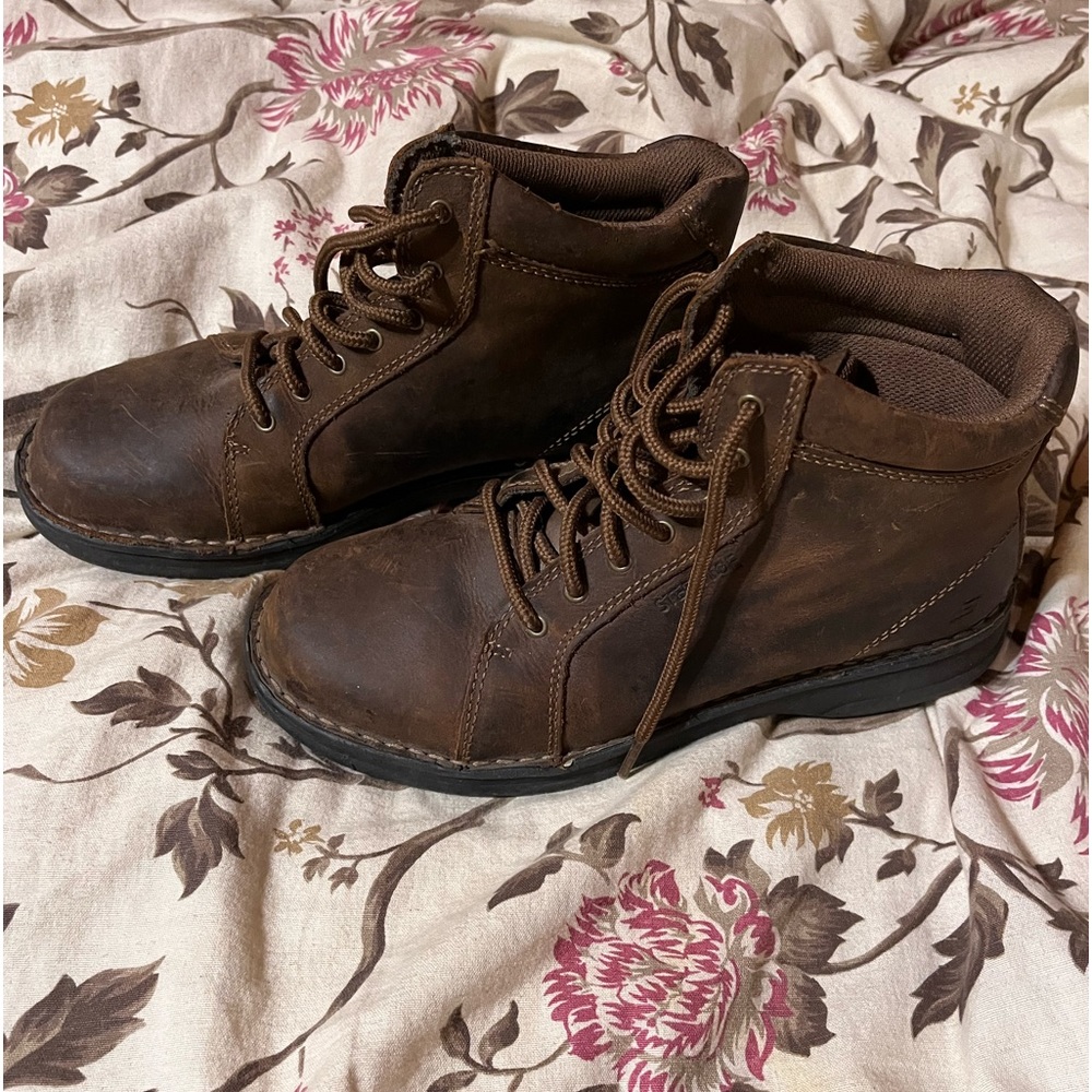 Sketchers steel toe leather boots